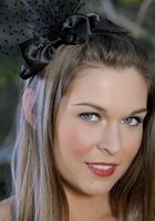 ATK Premium: Adrienne Manning (Adrienne Manning in solo)