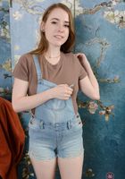 Alice Merchesi in young and hairy, Alice Merchesi (ali124) ATK Petites: Alice Merchesi (Alice Merchesi in young and hairy)
