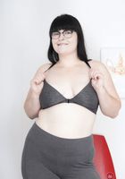 Cece Workout Clothes, Cece Lachey (cec015) ATK Natural & Hairy: Cece Lachey (Cece Workout Clothes)