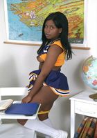 Holly Cheerleaders' Spreads, Holly (hol005) ATK Natural & Hairy: Holly (Holly Cheerleaders' Spreads)