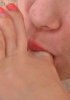 Kasey Warner's Not Bashful When it Comes to Her Feet, Kasey Warner (kas007) ATK Galleria: Kasey Warner (Kasey Warner's Not Bashful When it Comes to Her Feet)