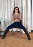 Melissa spreads that hairy man grabber., Melissa (mel084) ATK Natural & Hairy: Melissa (Melissa spreads that hairy man grabber.)
