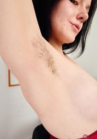 Rosalyn Sphinx shows off her fur, Rosalyn Sphinx (ros075) ATK Natural & Hairy: Rosalyn Sphinx (Rosalyn Sphinx shows off her fur)