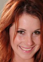 Mia Valentine in solo, Mia Valentine (twe001) ATK Petites: Mia Valentine (Mia Valentine in solo)