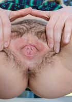 Venus spreads her tight hairy snatch wide, Venus Rosales (ven020) ATK Natural & Hairy: Venus Rosales (Venus spreads her tight hairy snatch wide)